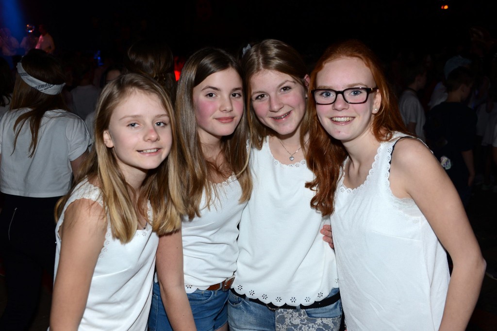 ../Images/Jeugddisco White Edition 101.jpg
